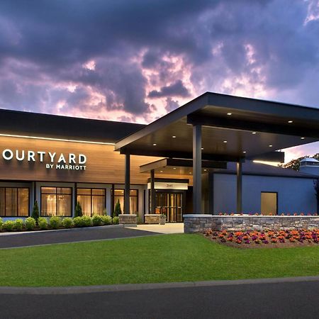 Courtyard By Marriott Poughkeepsie Hotel Eksteriør billede
