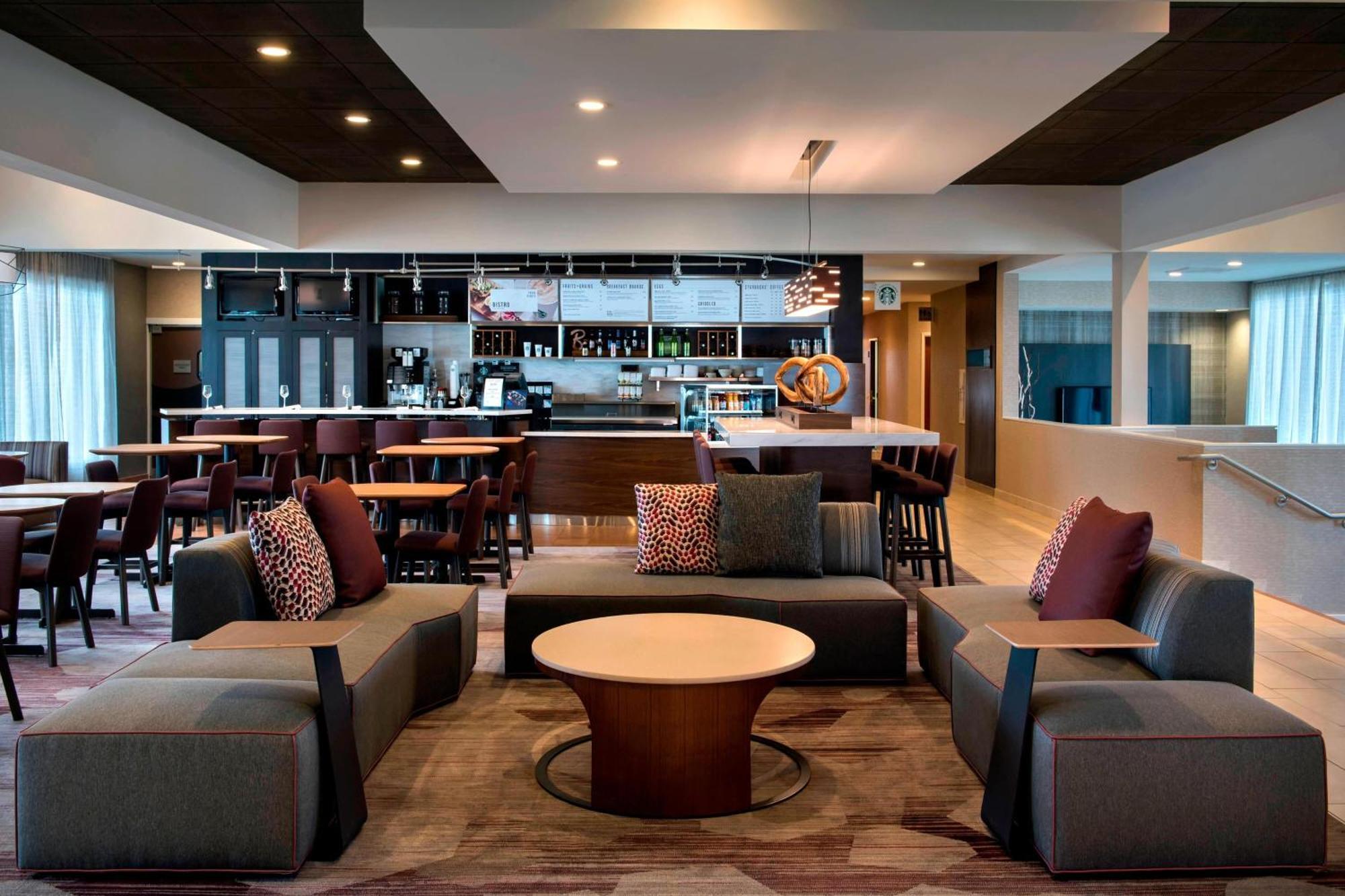 Courtyard By Marriott Poughkeepsie Hotel Eksteriør billede