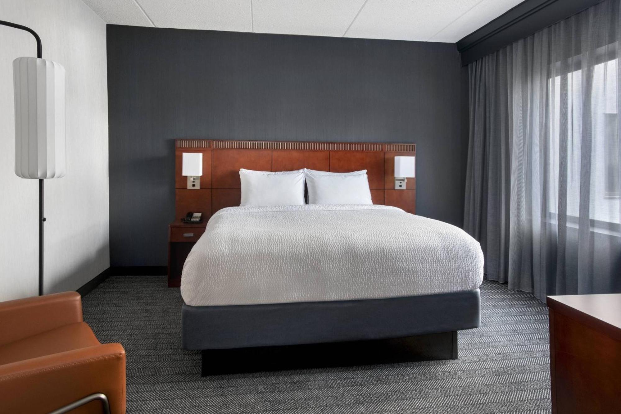 Courtyard By Marriott Poughkeepsie Hotel Eksteriør billede