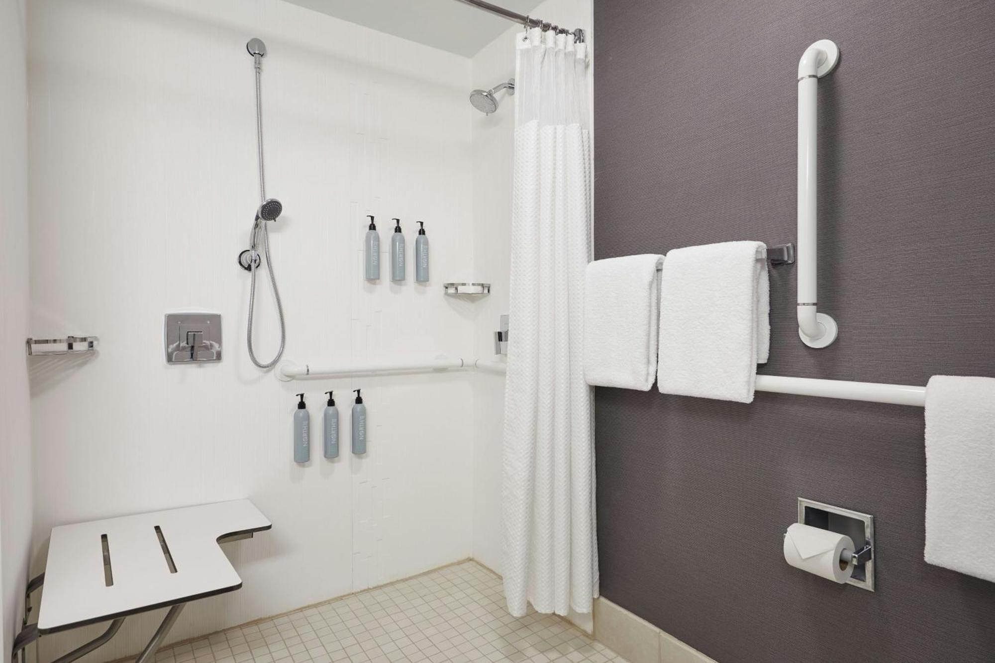 Courtyard By Marriott Poughkeepsie Hotel Eksteriør billede